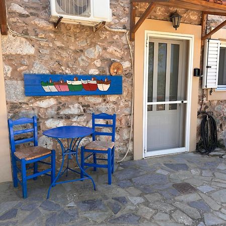 Studio Lakis Barbajonn'S Stone House Foutia Kültér fotó